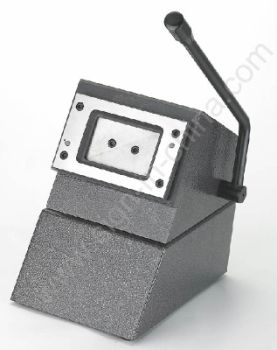 Máy bế thẻ nhựa